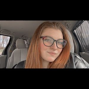 Meet your Posher, Rowynn